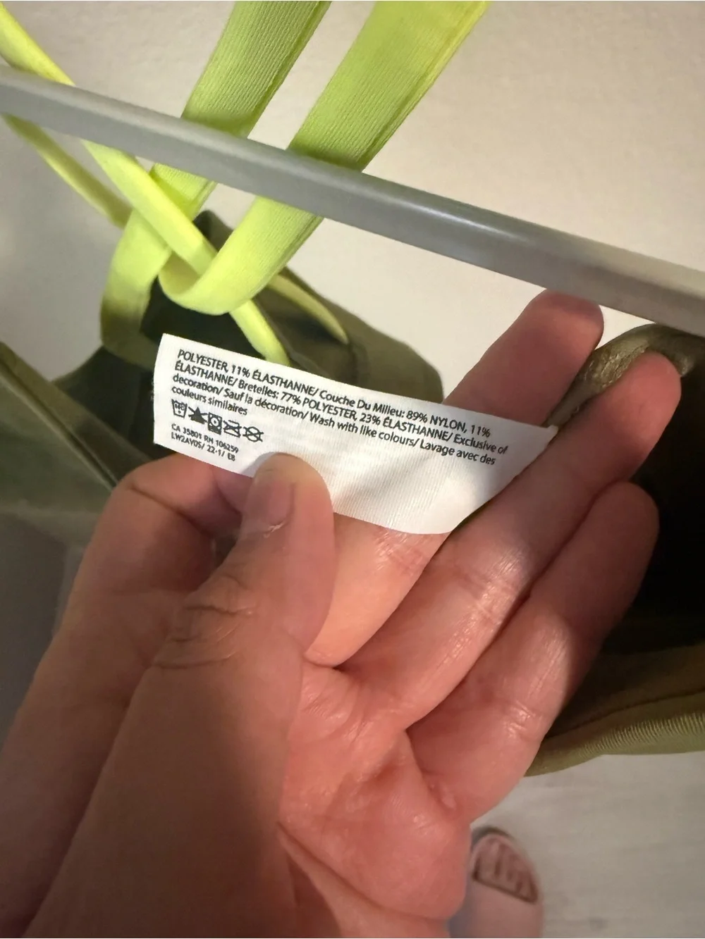 Lululemon Energy Bra Longline Olive Green Neon Yellow Straps Size 6